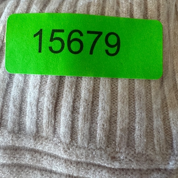 Melanie Lyne Long Sleeve Ribbed Bell Cuff Sweater Light Salmon Size Small Pearls - Picture 16 of 16